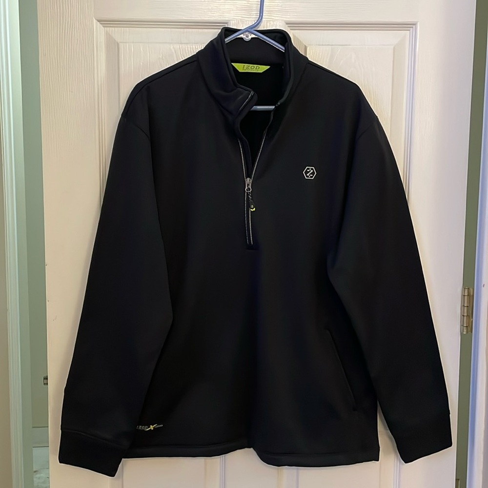 Izod Performx Men’s black half-zip with pockets